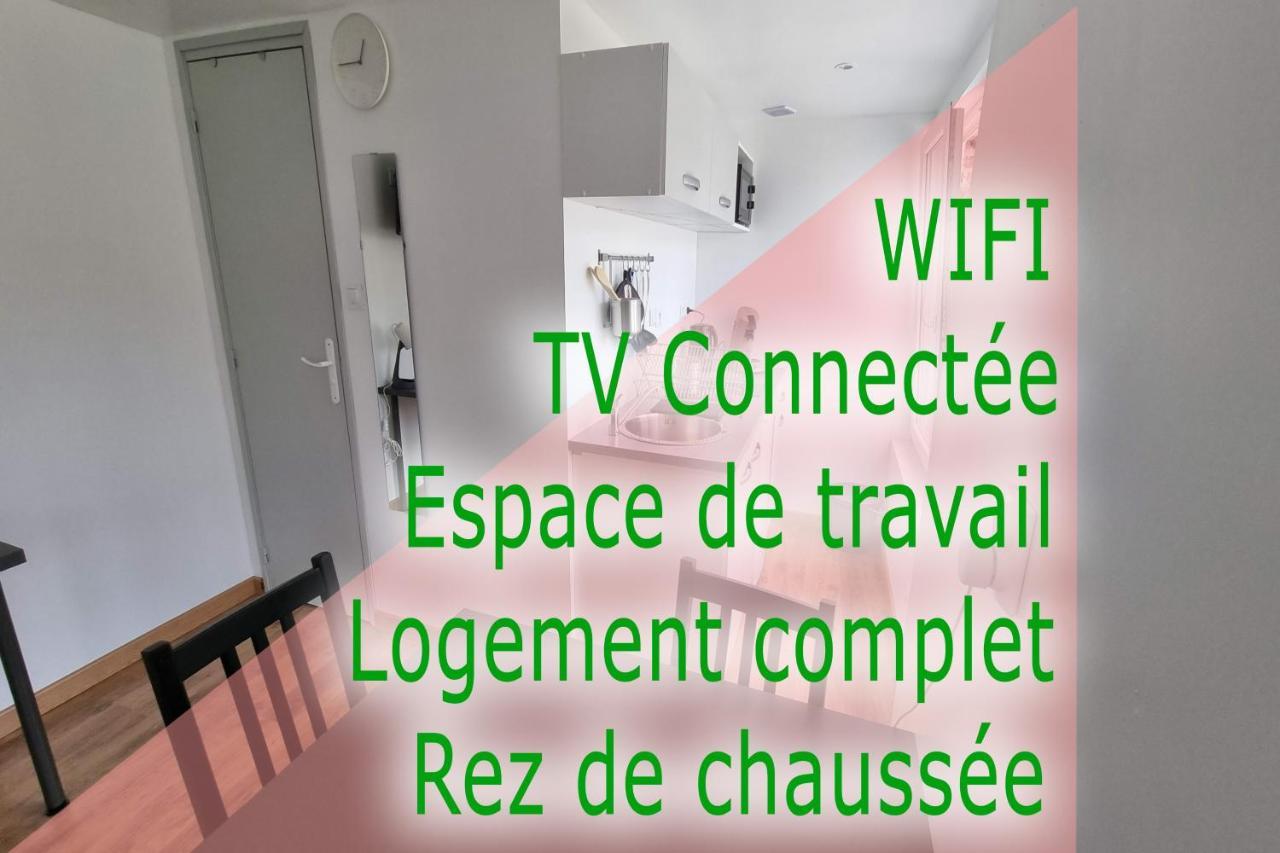 Studio En Rez-De-Chaussee - Le Petit Chateau Avesnois - Tv - Wifi - Logement Entier Avesnes-sur-Helpe Extérieur photo